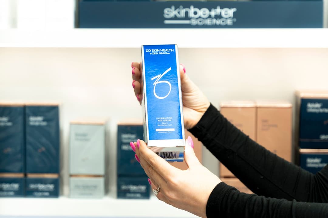 ZO Skin Health Illuminating AOX Serum